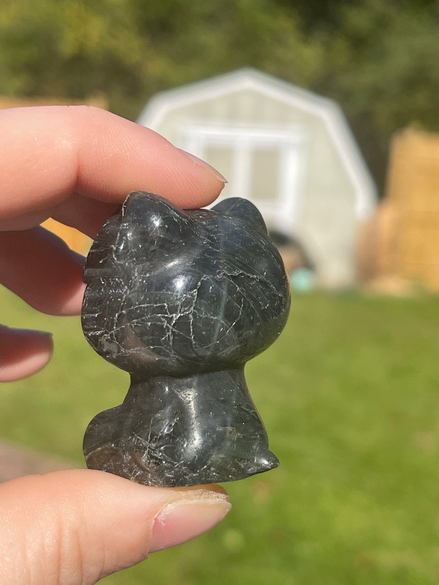 Labradorite Hello Kitty Carving: Blue Flash Crystal Gift