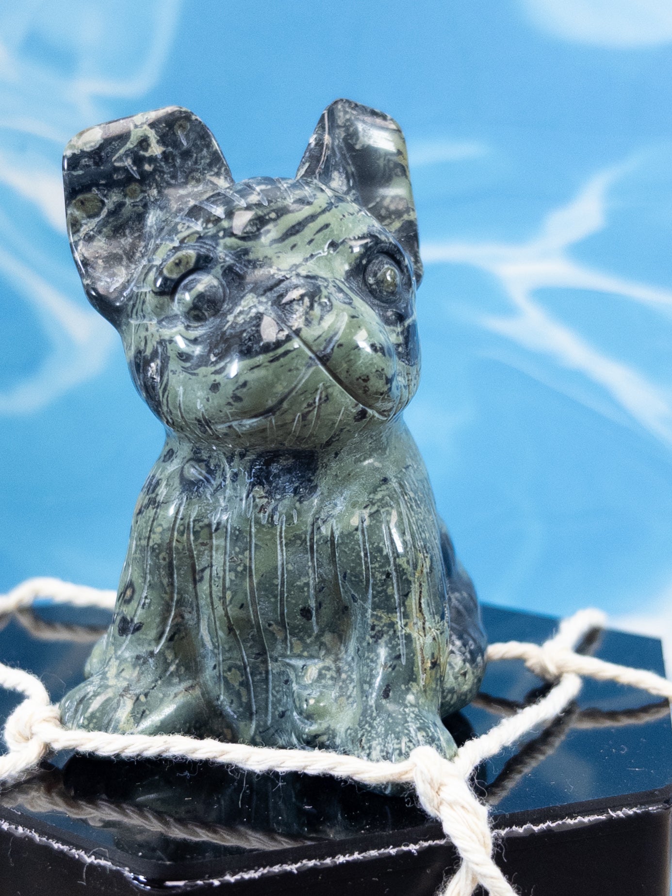Kambamba Jasper French Bulldog Carving
