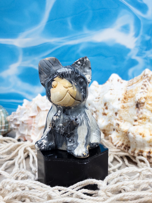 Maligano French Bulldog Carving