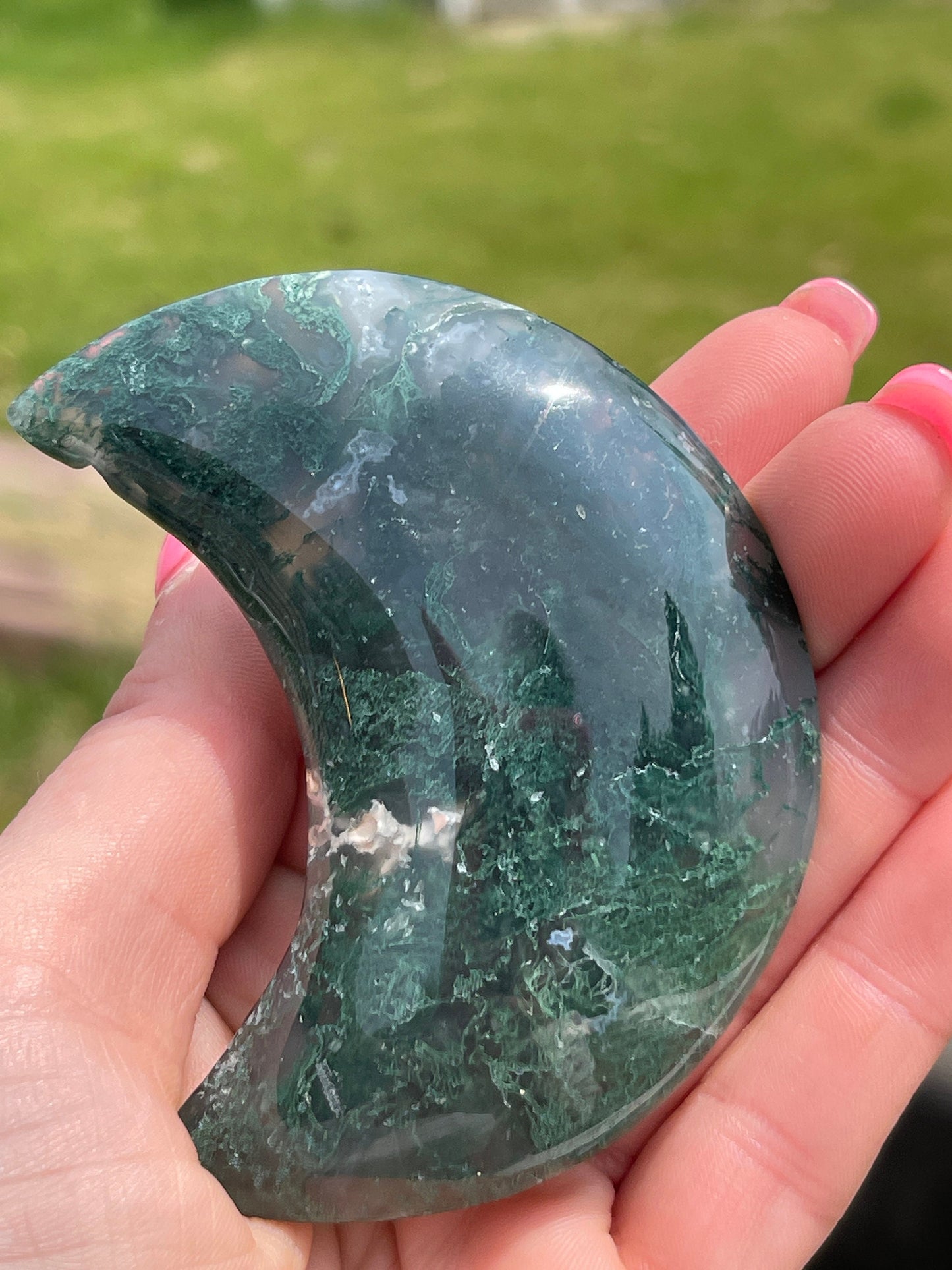 Moss Agate Moon Carving: Crystal Meditation Stone