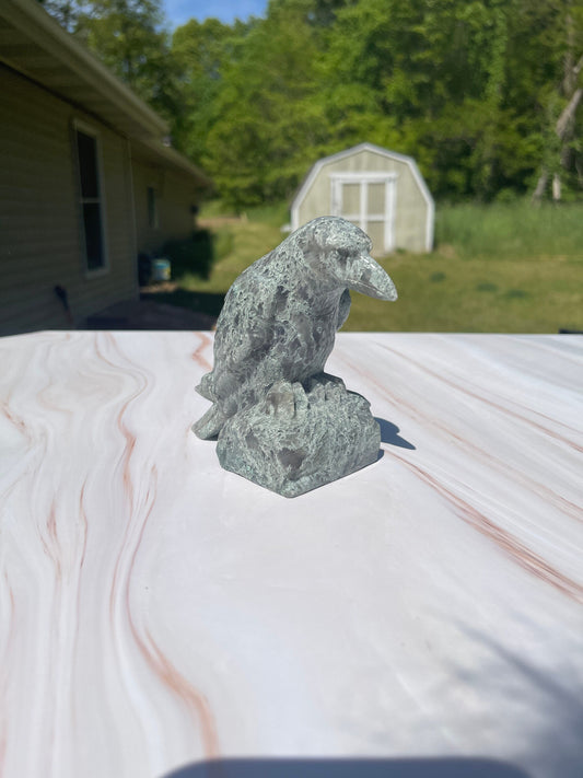 Moss Agate Crystal Raven Carving: Meditation Stone Gift