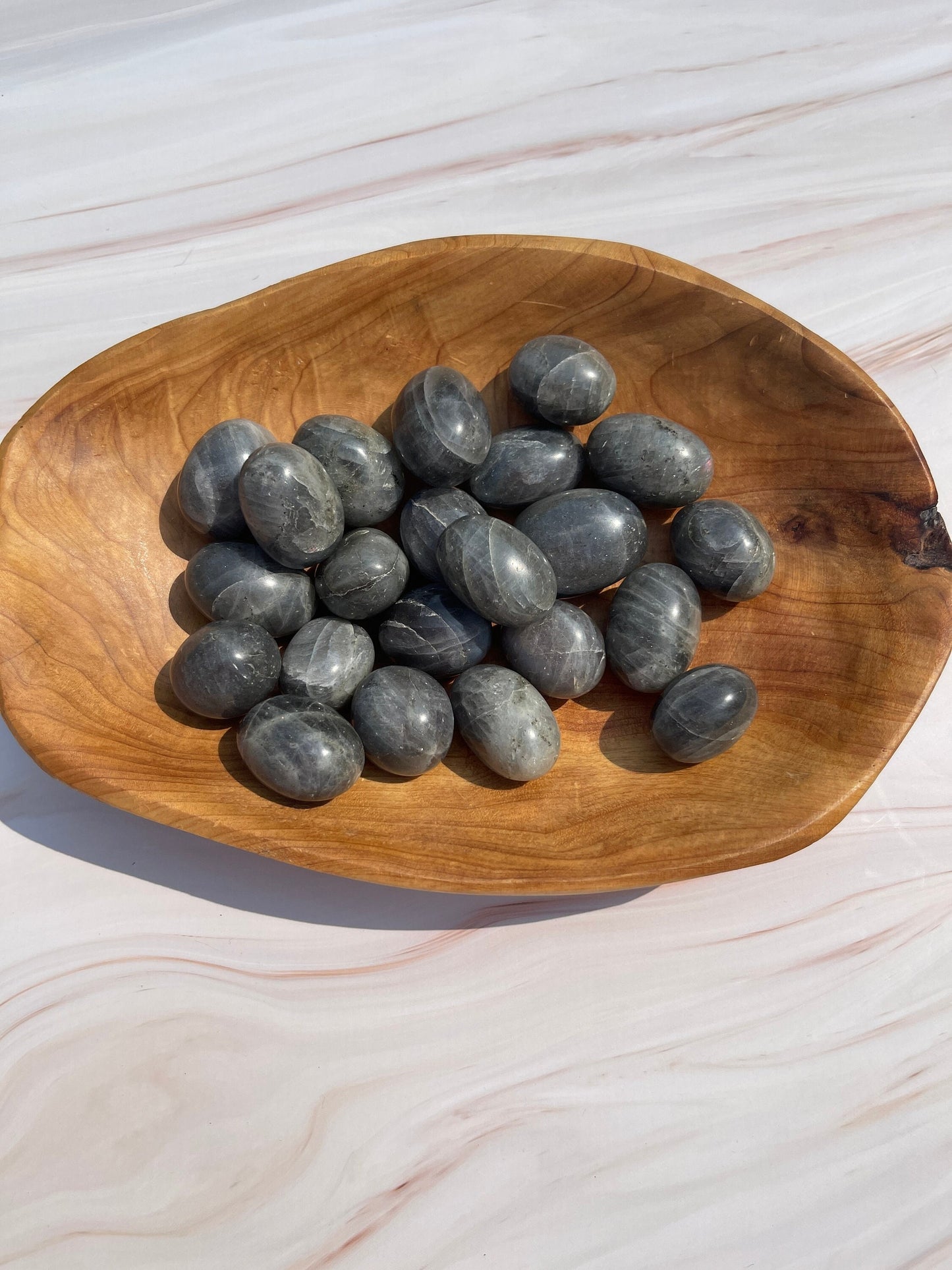 Labradorite Tumbled Stone: Pocket Meditation Crystal
