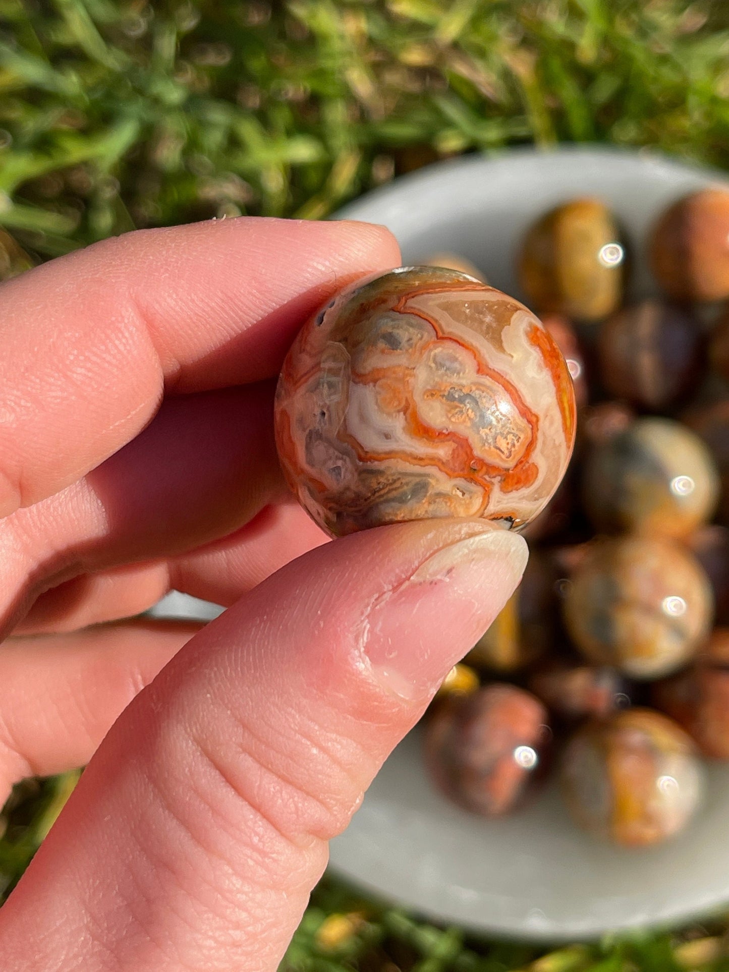 1 Crazy Lace Agate mini sphere