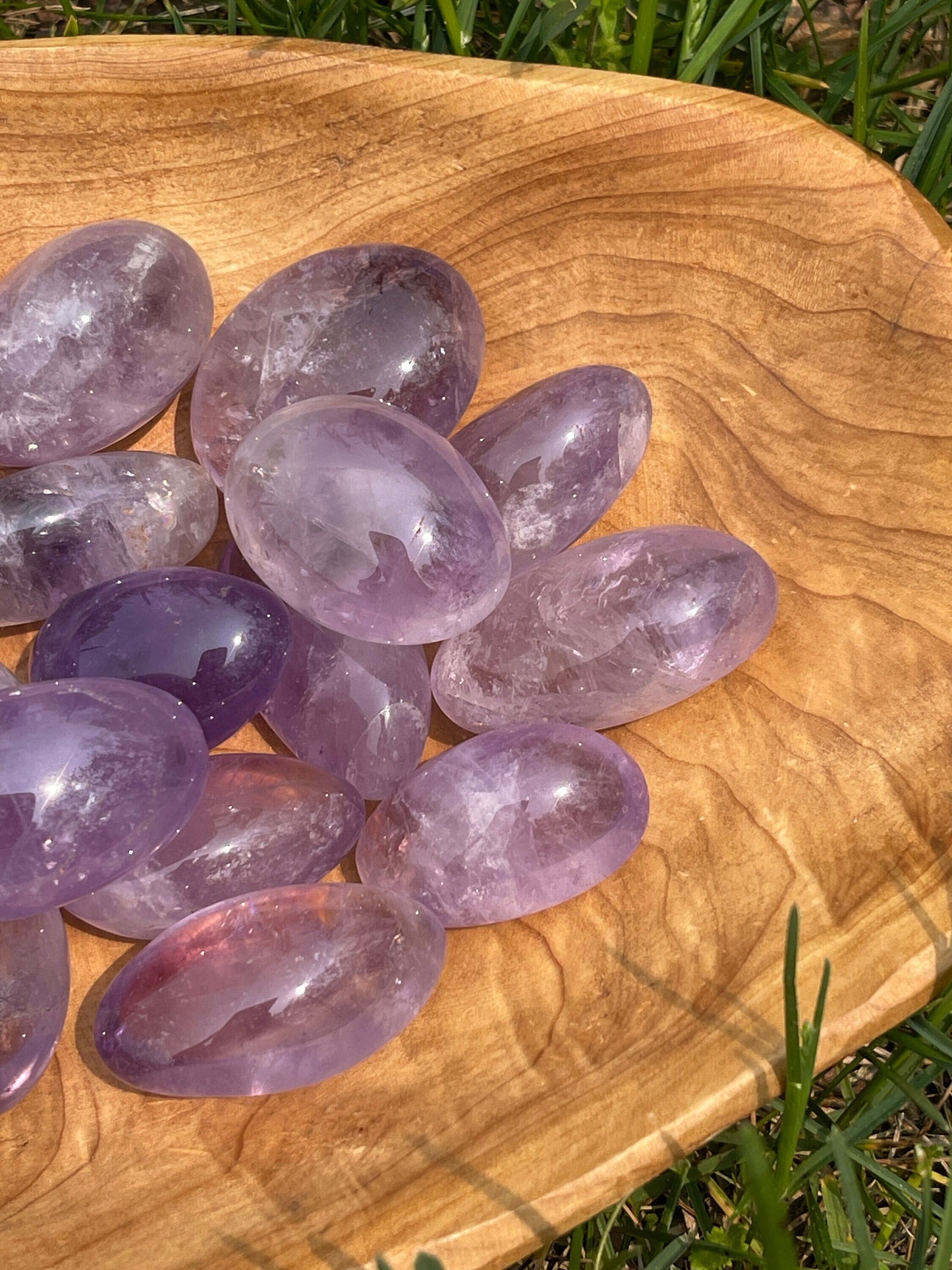 Amethyst Crystal Tumbled Stone: Pocket Meditation Stone