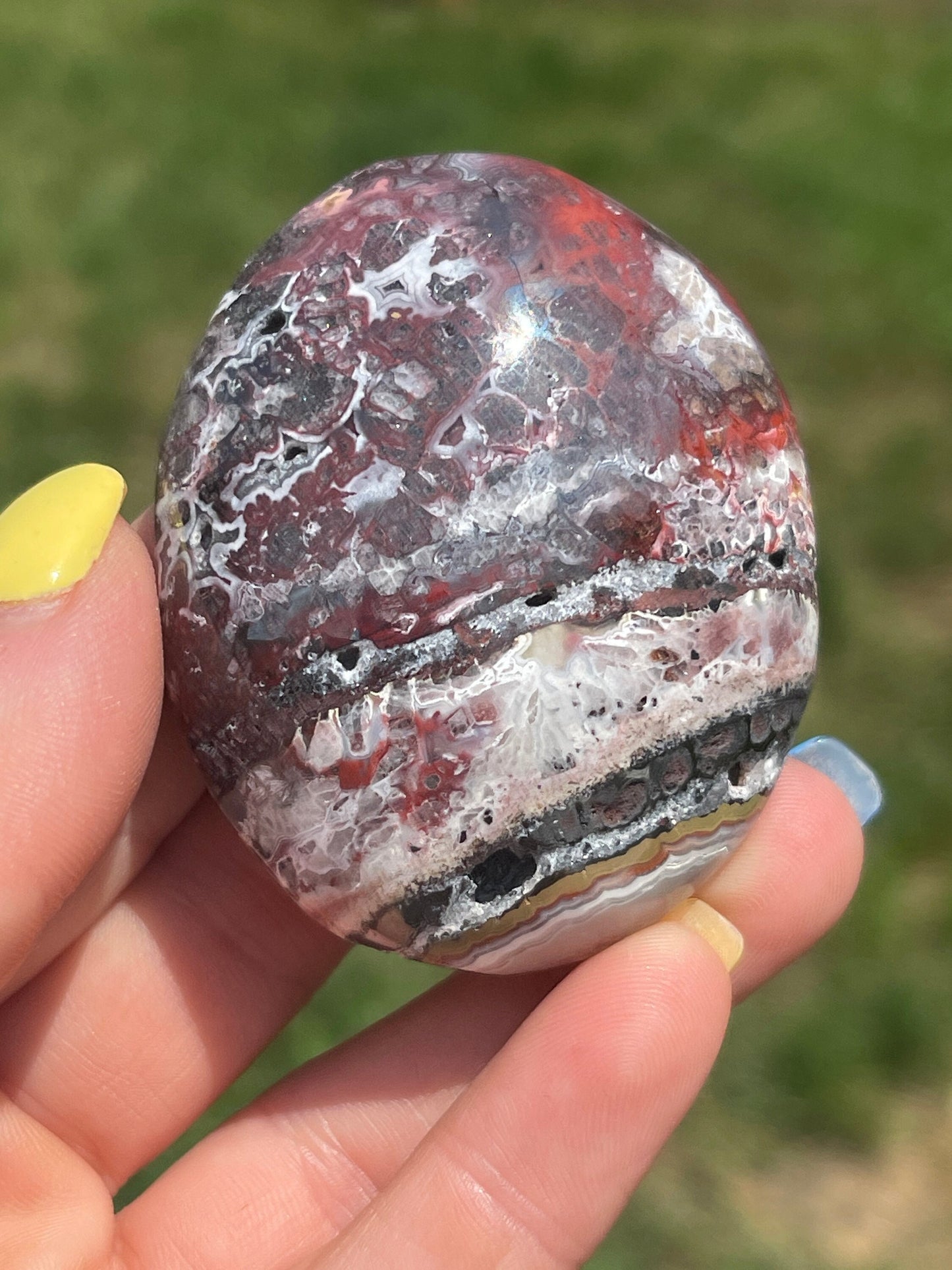 Mexican Crazy Lace Agate Palm Stone