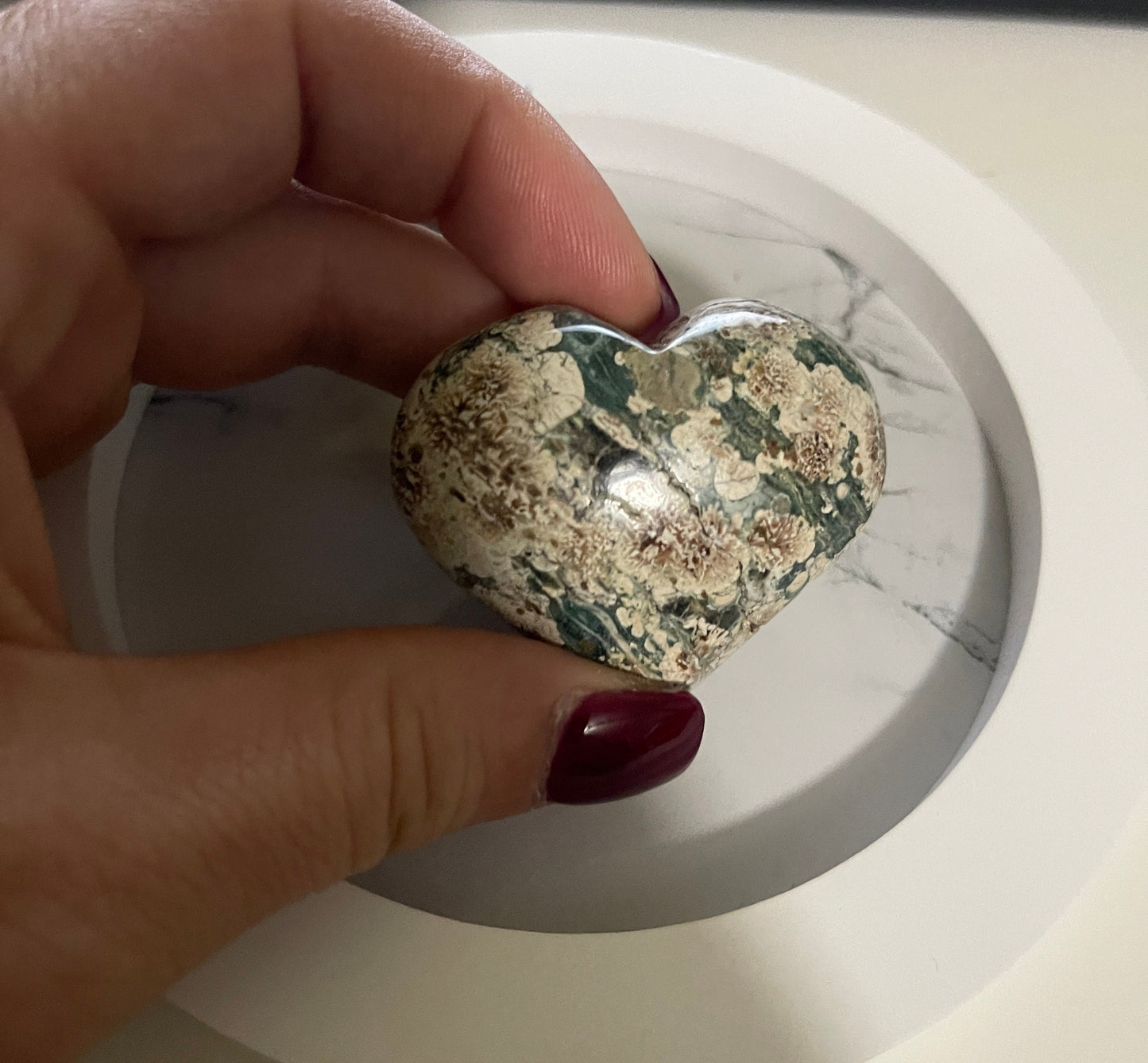 1 Flower Rhyolite Heart Palm Stone