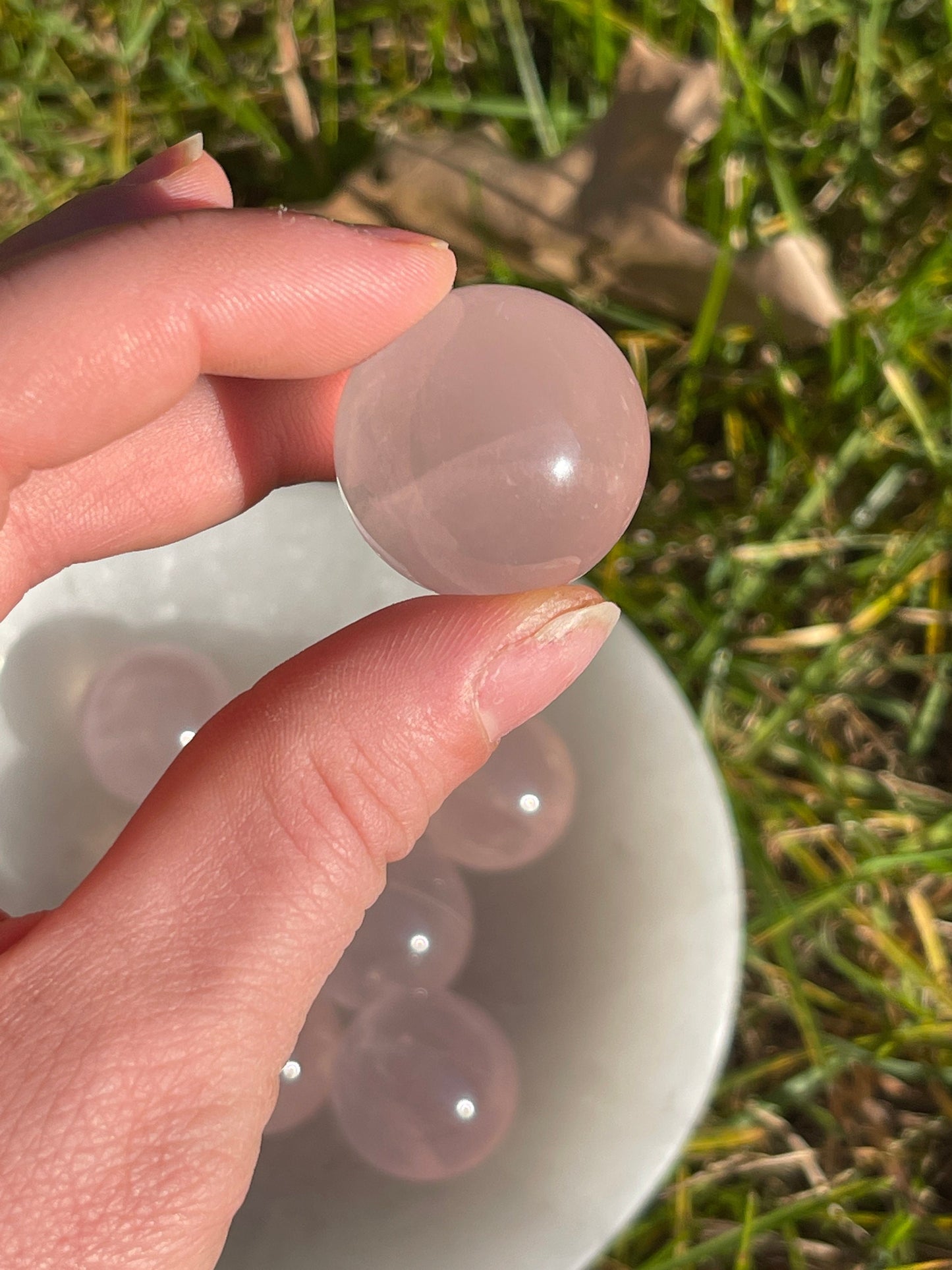 1pc Rose Quartz Mini Sphere with Star Flash