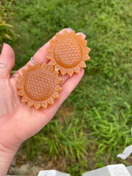 1 Honey Calcite Sunflower Carving