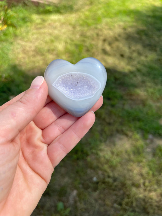 Druzy Agate Heart Carving