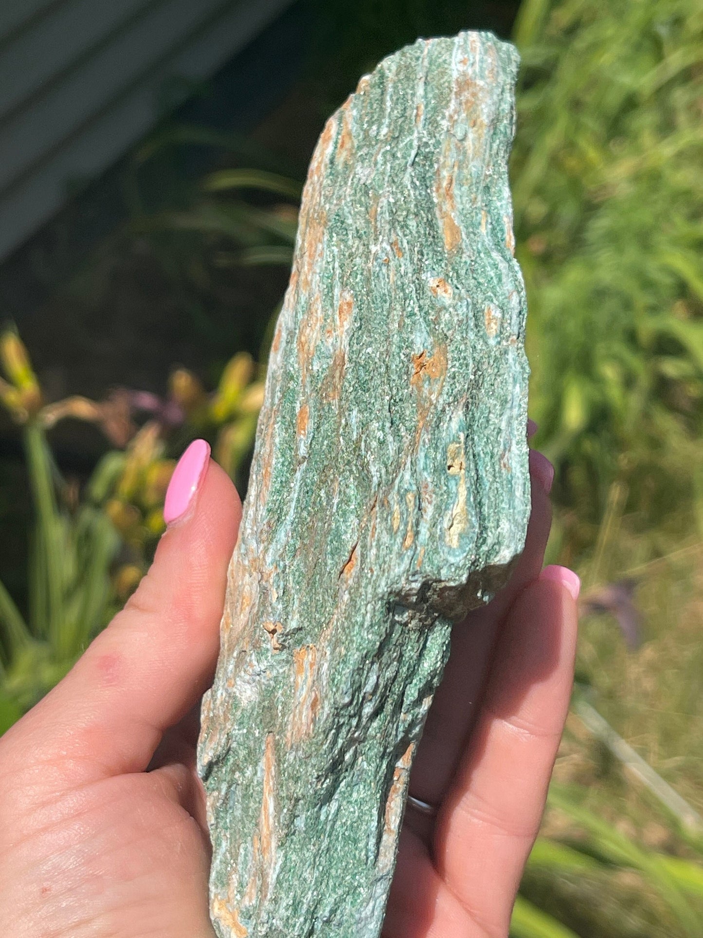 Raw green mica (fuchsite)