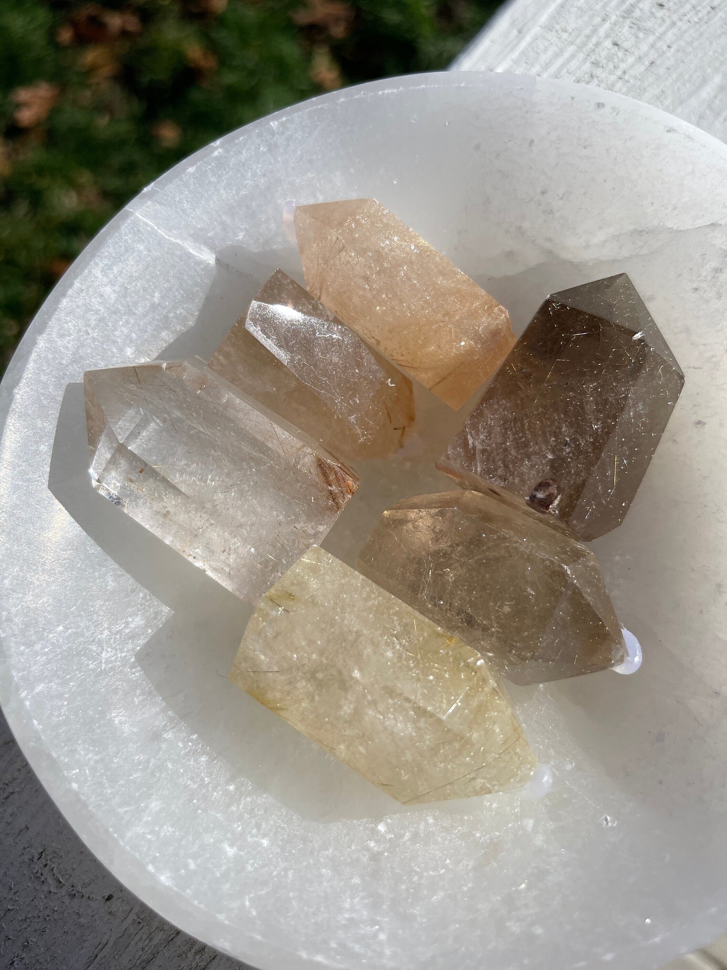 1pc Rutile Tower