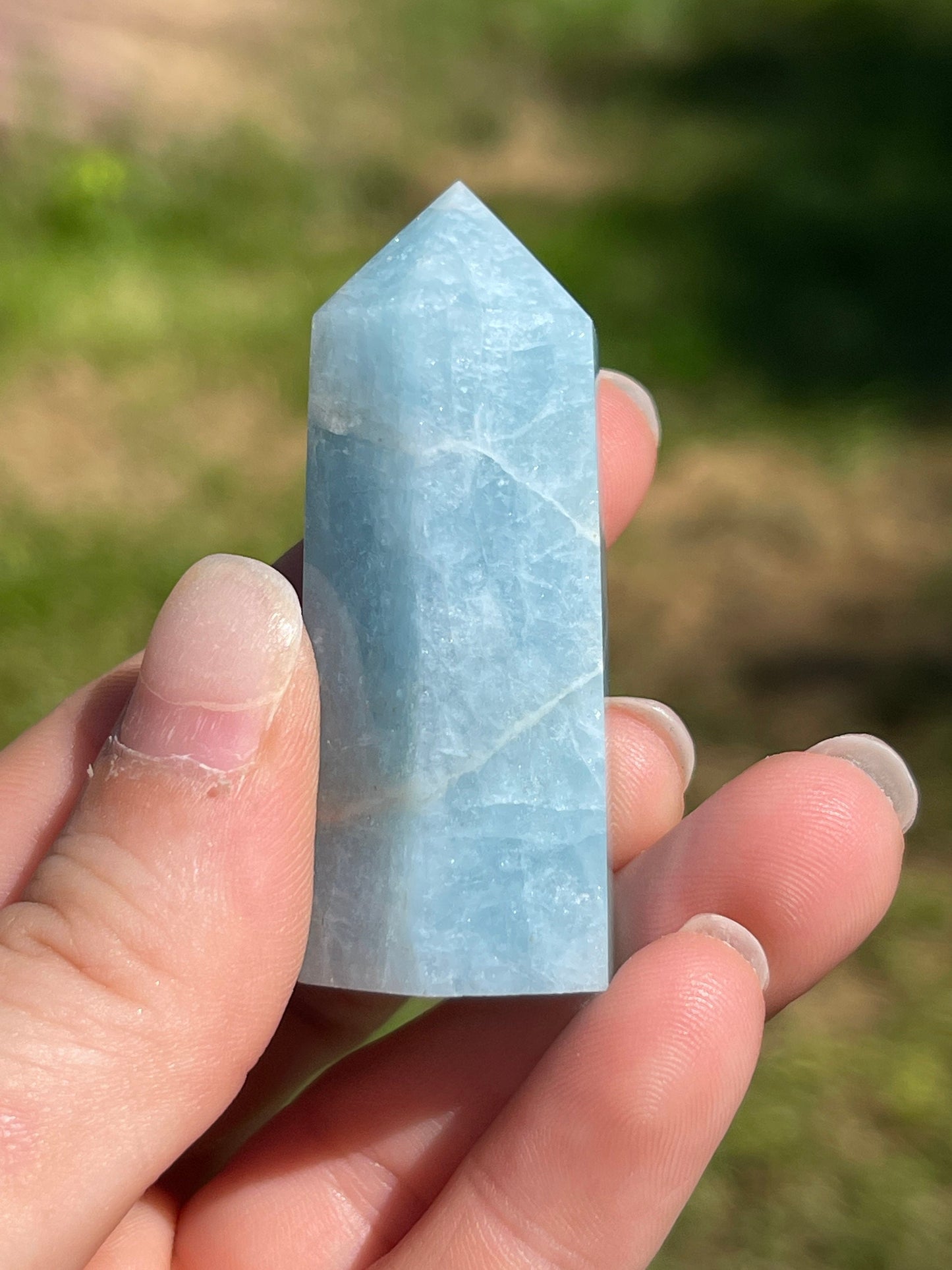 Aquamarine Tower Point - Metaphysical Crystal Energy