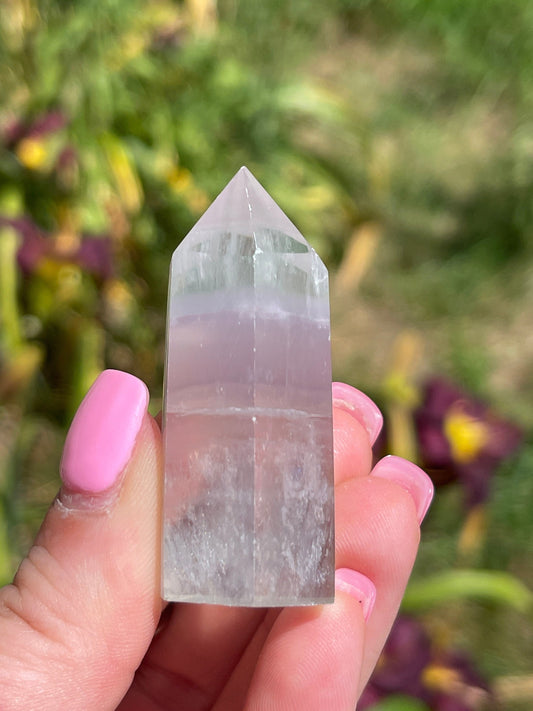 1 pc lavender fluorite tower