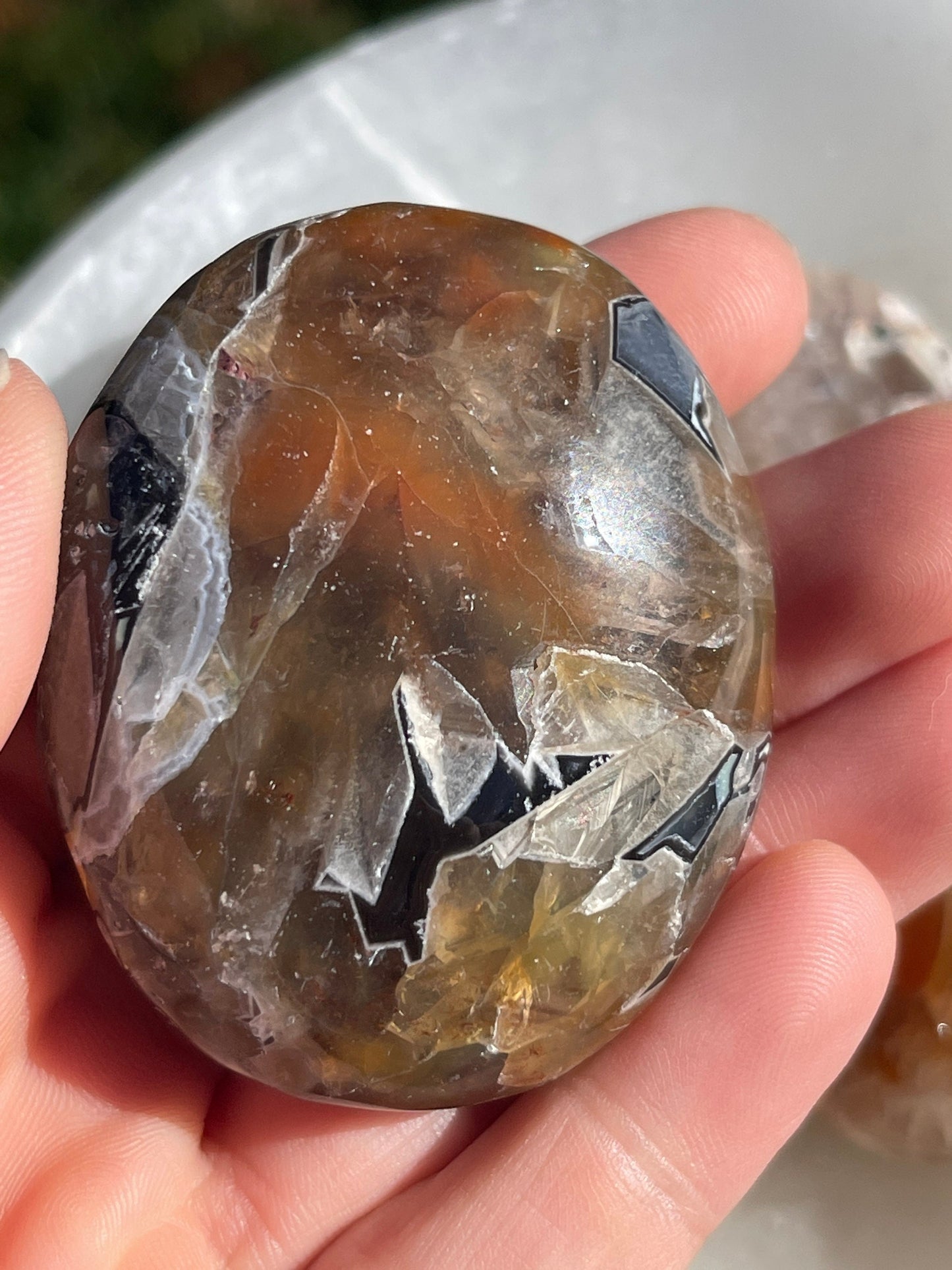 1 Mosaic chalcedony quartz palm stone