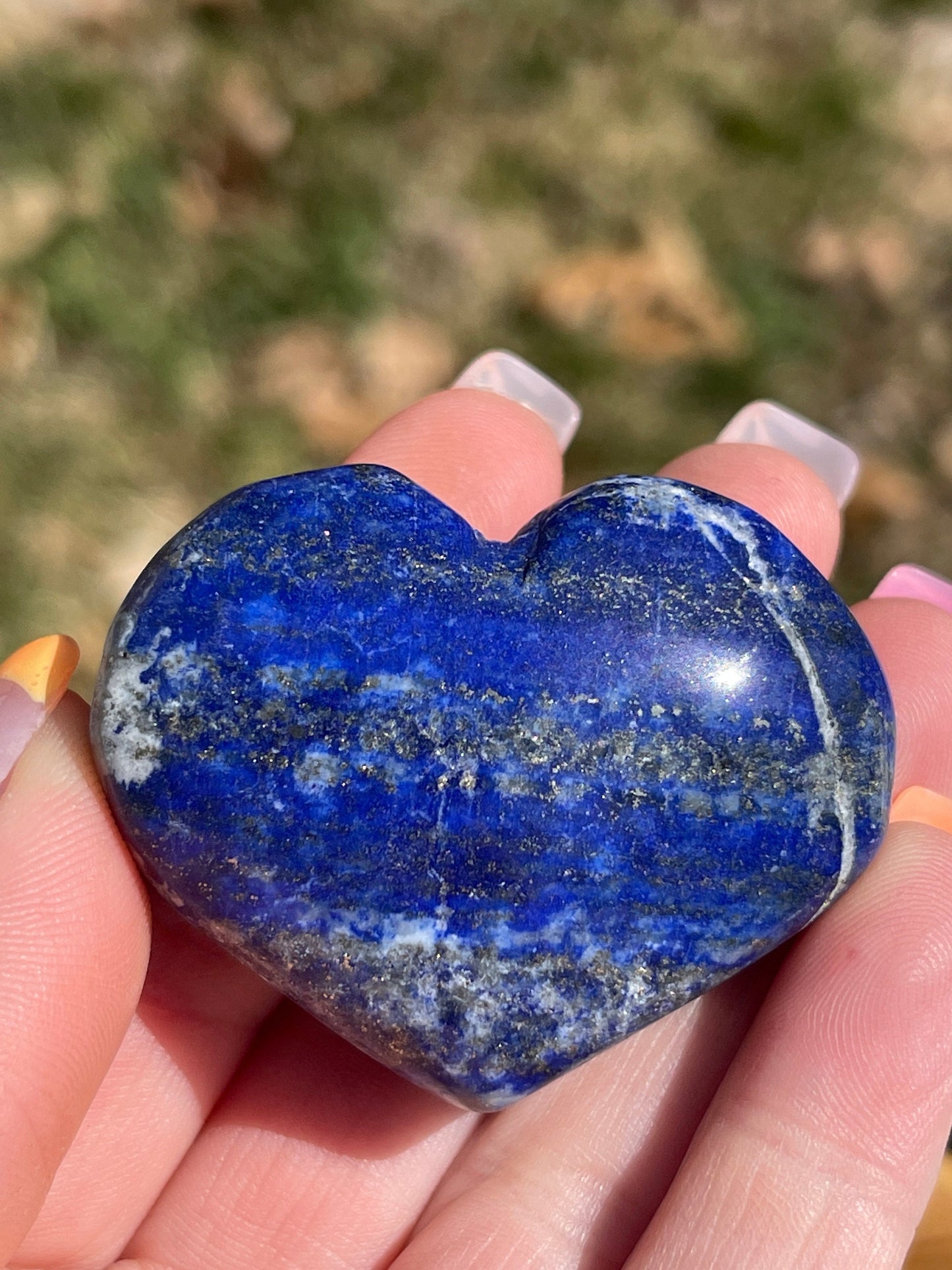 1 Lapis lazuli crystal heart carving