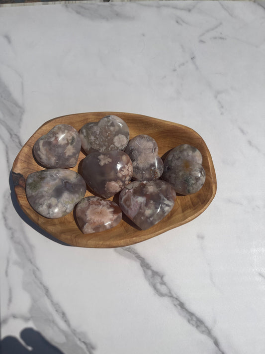 1 Flower agate heart palm stone