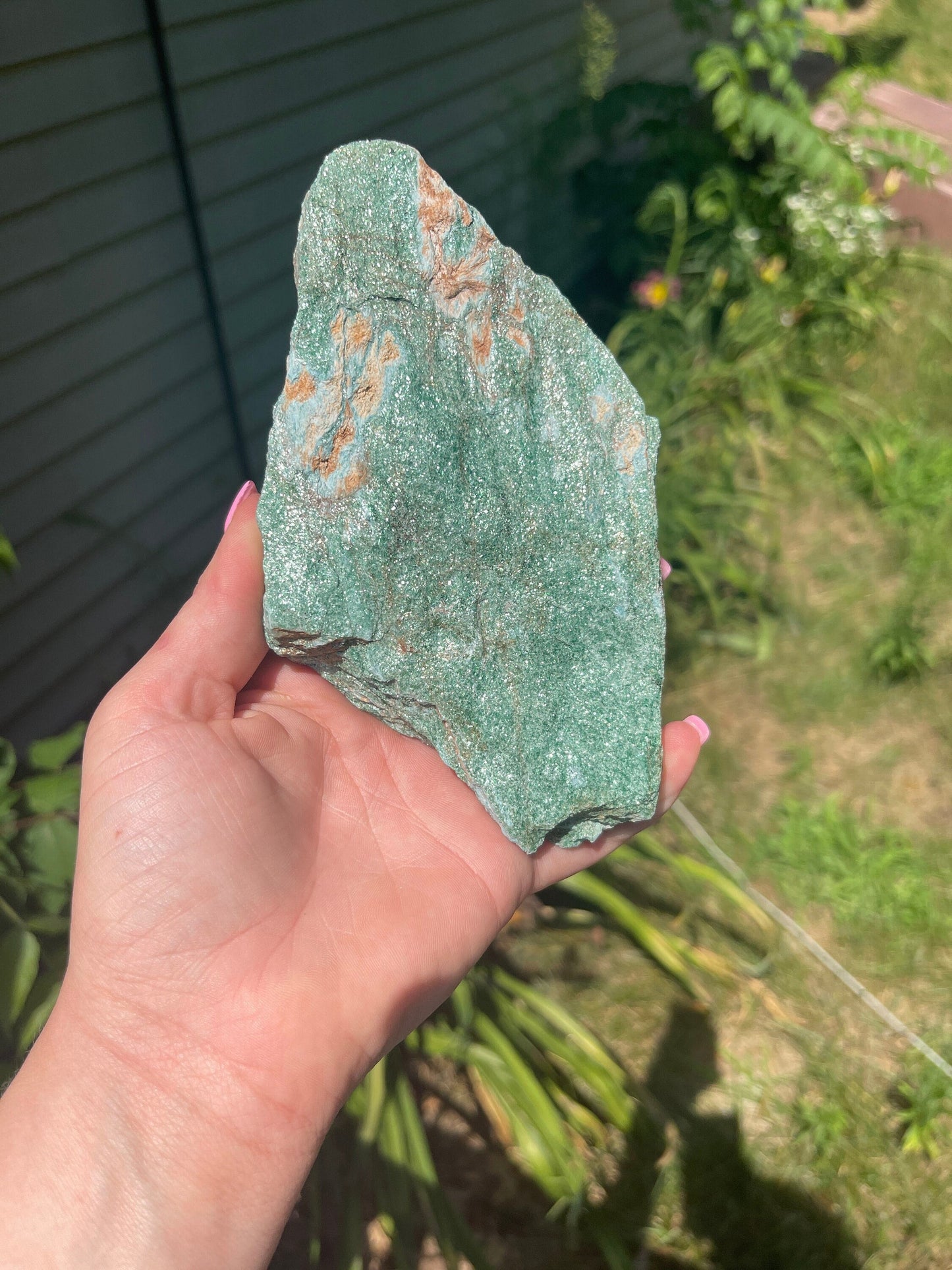 Raw green mica (fuchsite)