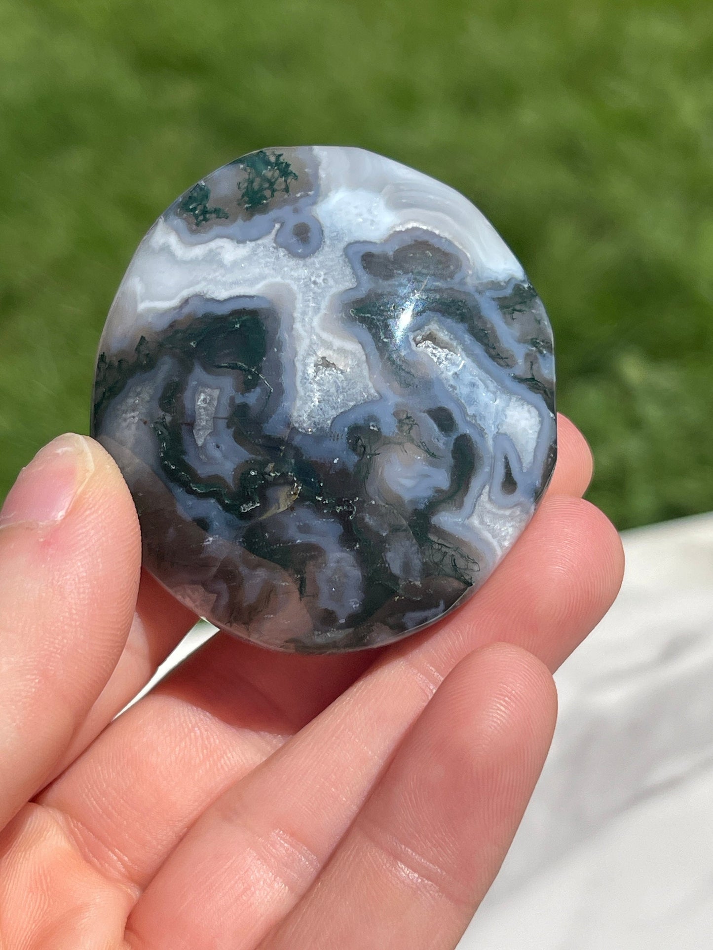 Moss Agate Palm Stone