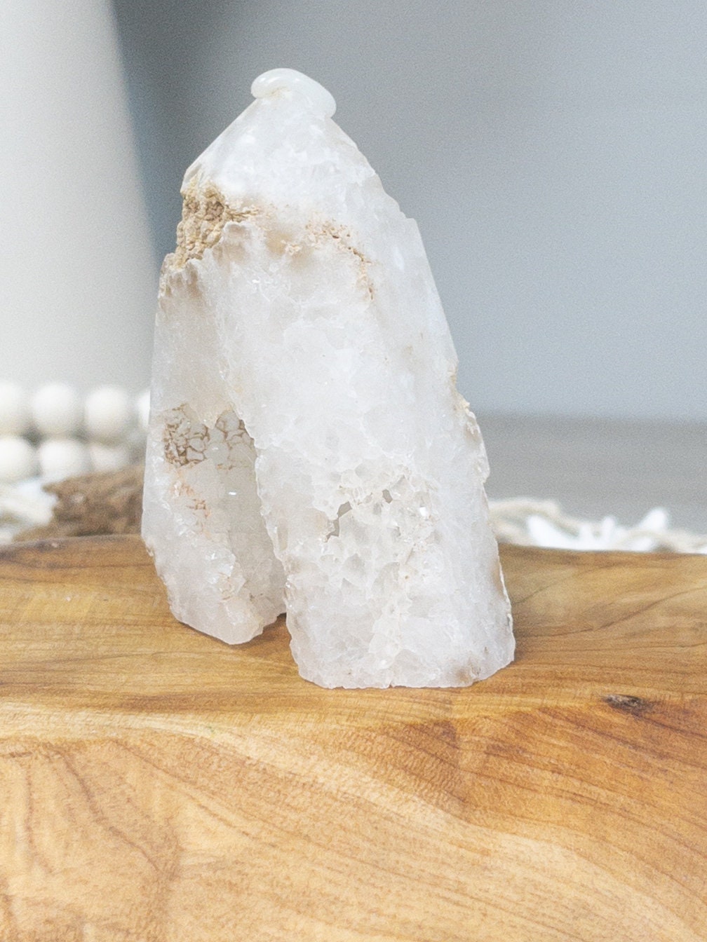 Snowflake agate tower