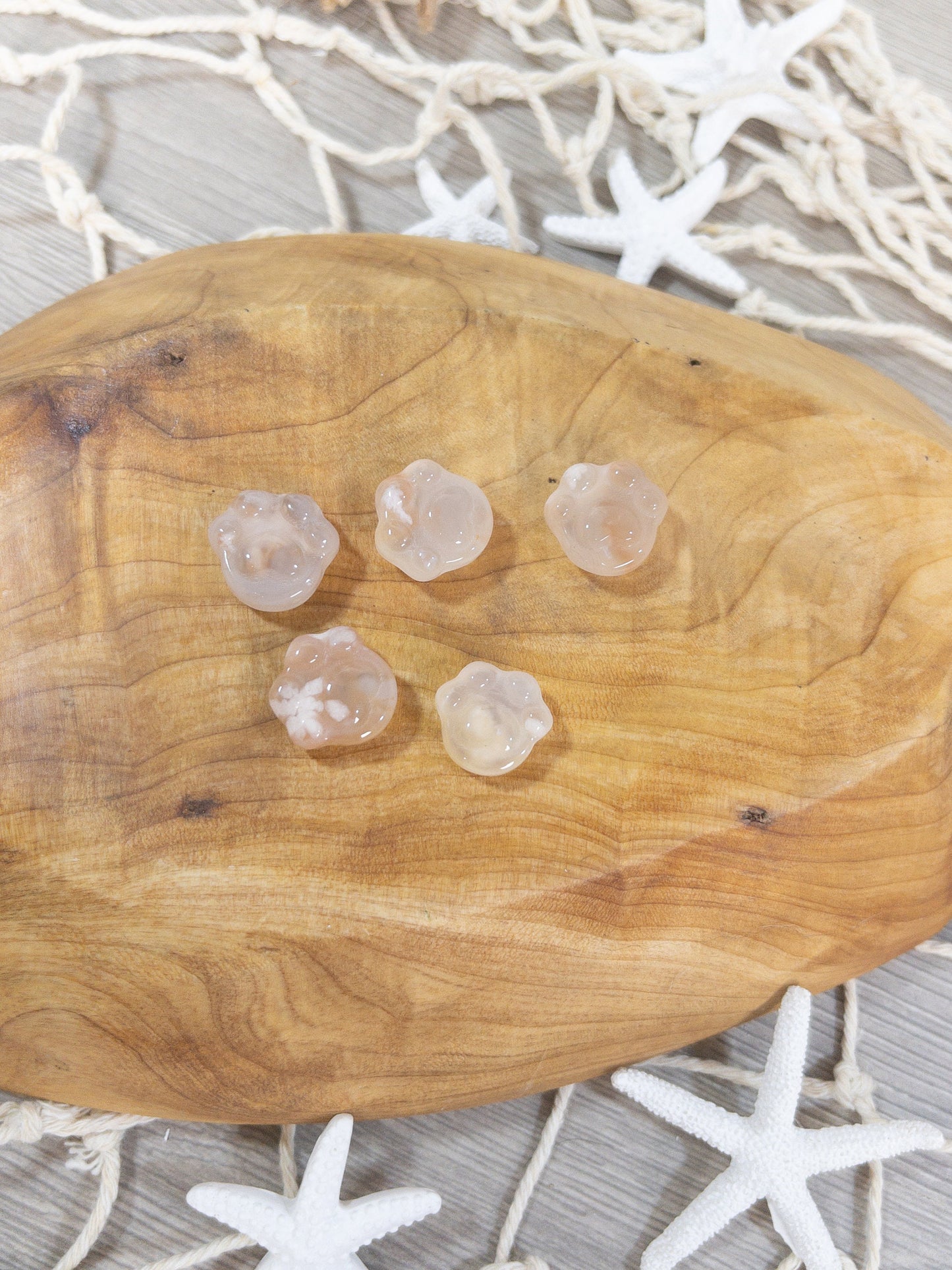 Mini Flower Agate Paw Carving