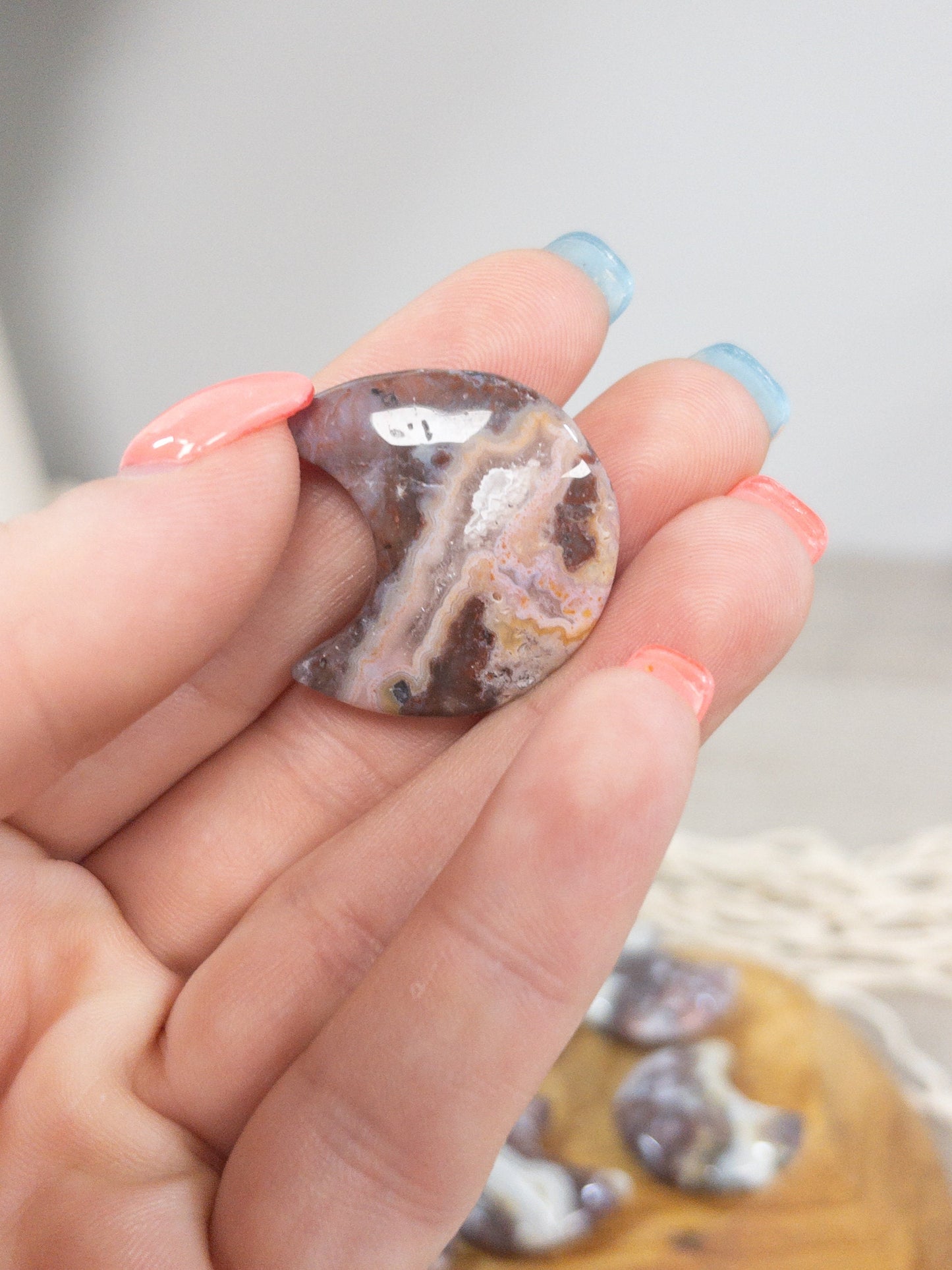 Mexican Agate Moon Carving