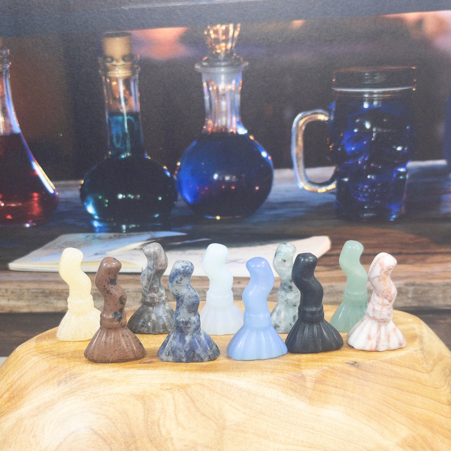 1 Mini witches broom carving | Halloween carvings