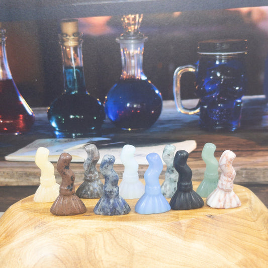 1 Mini witches broom carving | Halloween carvings