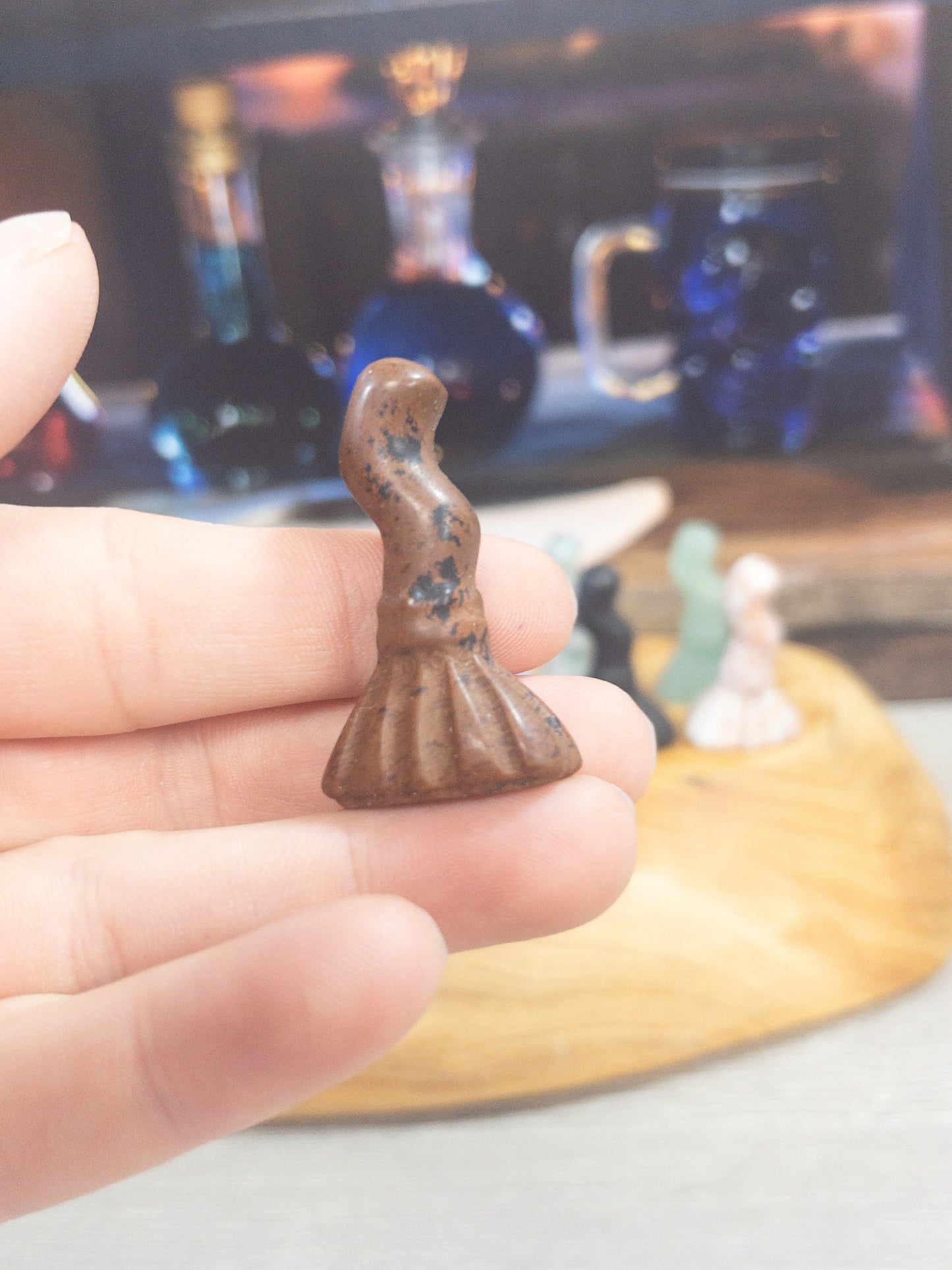 1 Mini witches broom carving | Halloween carvings