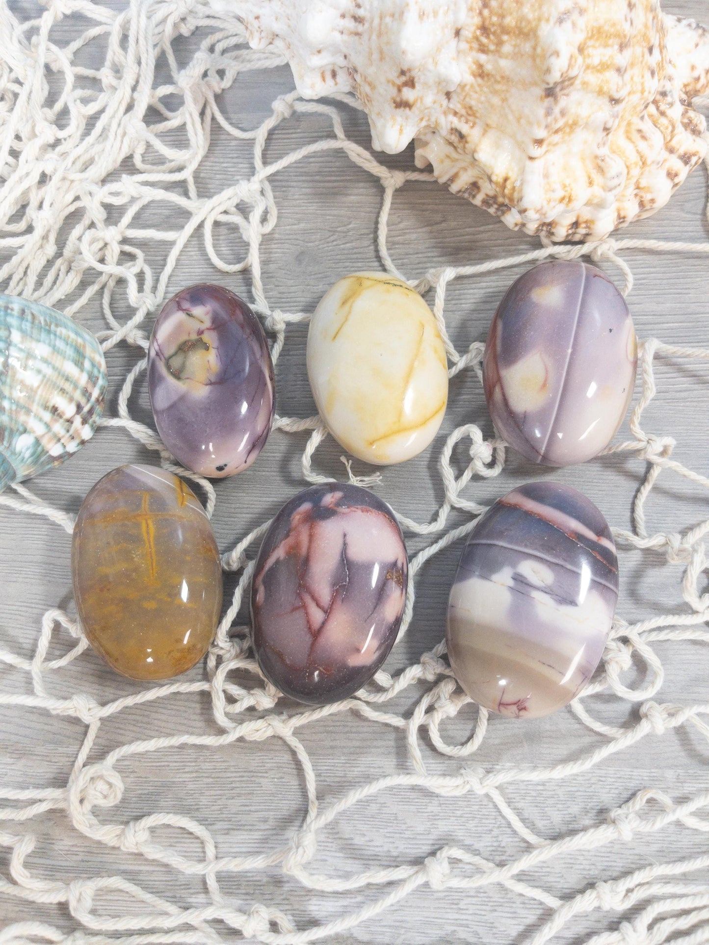 Mookaite Jasper Palm Stone: Australian Crystal Carving