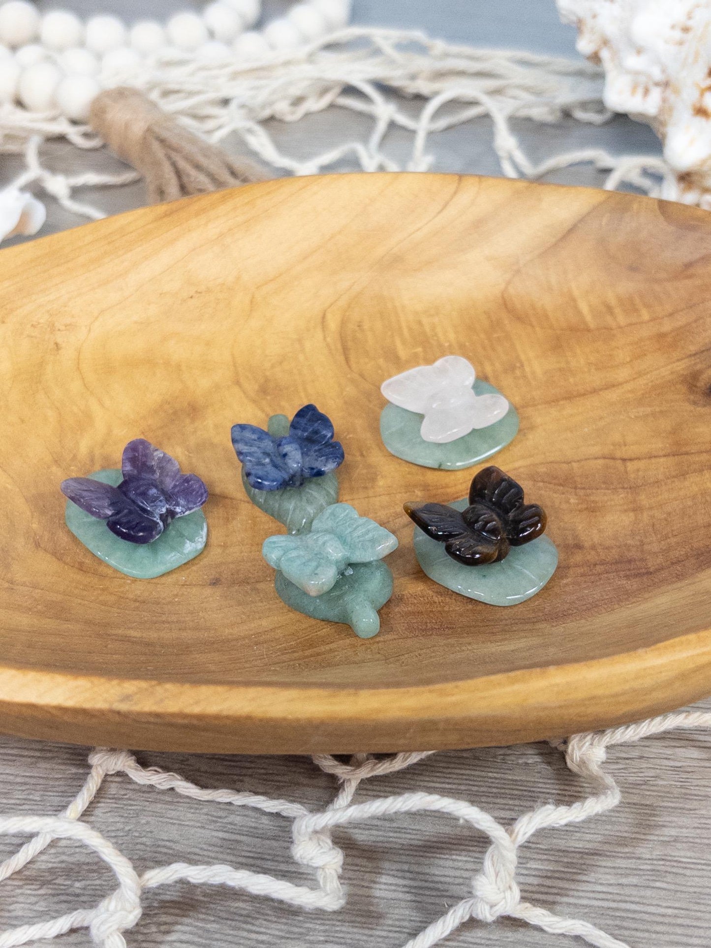 Intuitively chosen Butterfly Carving
