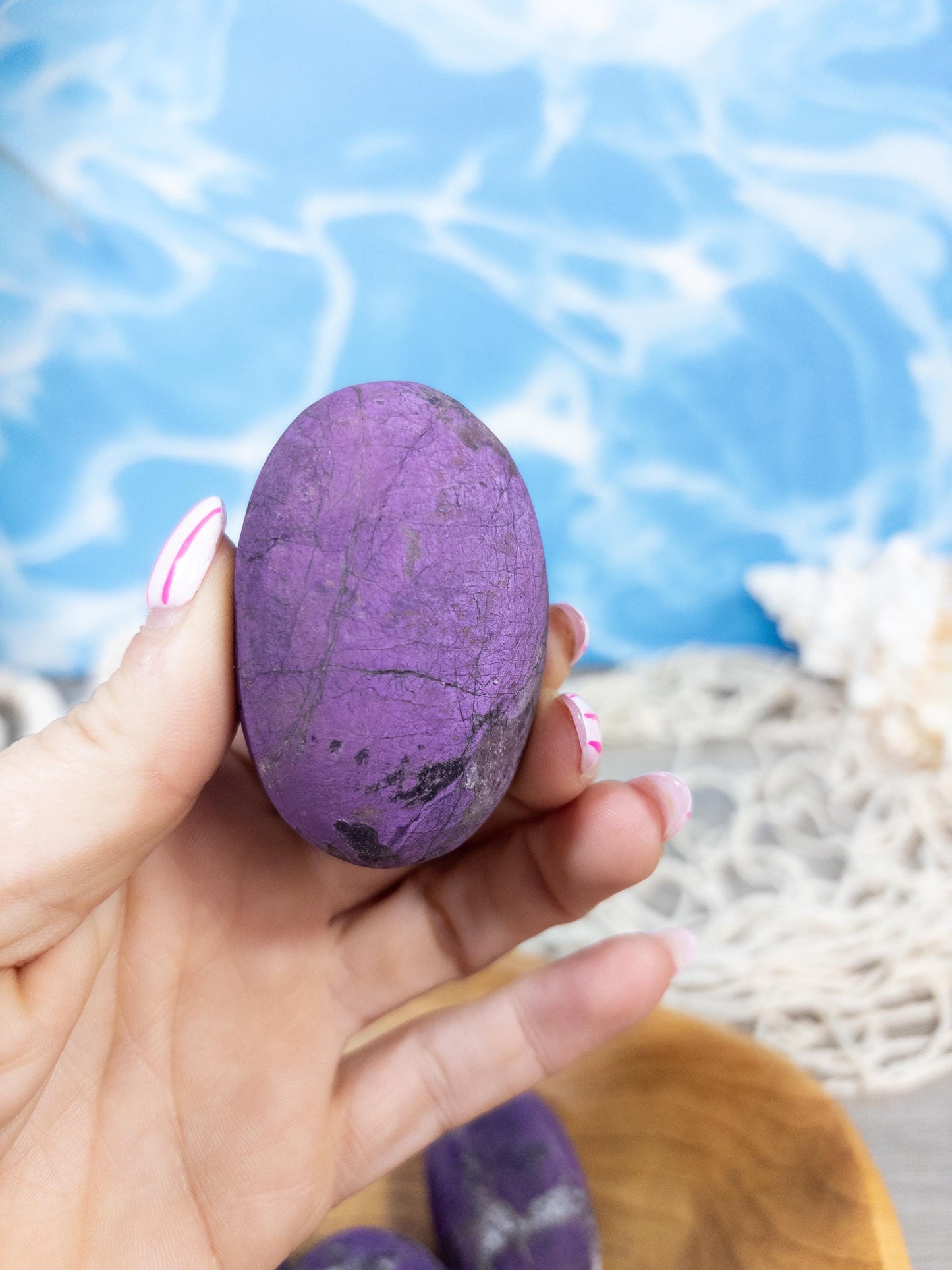 Flashy Purpurite Crystal Palm Stone