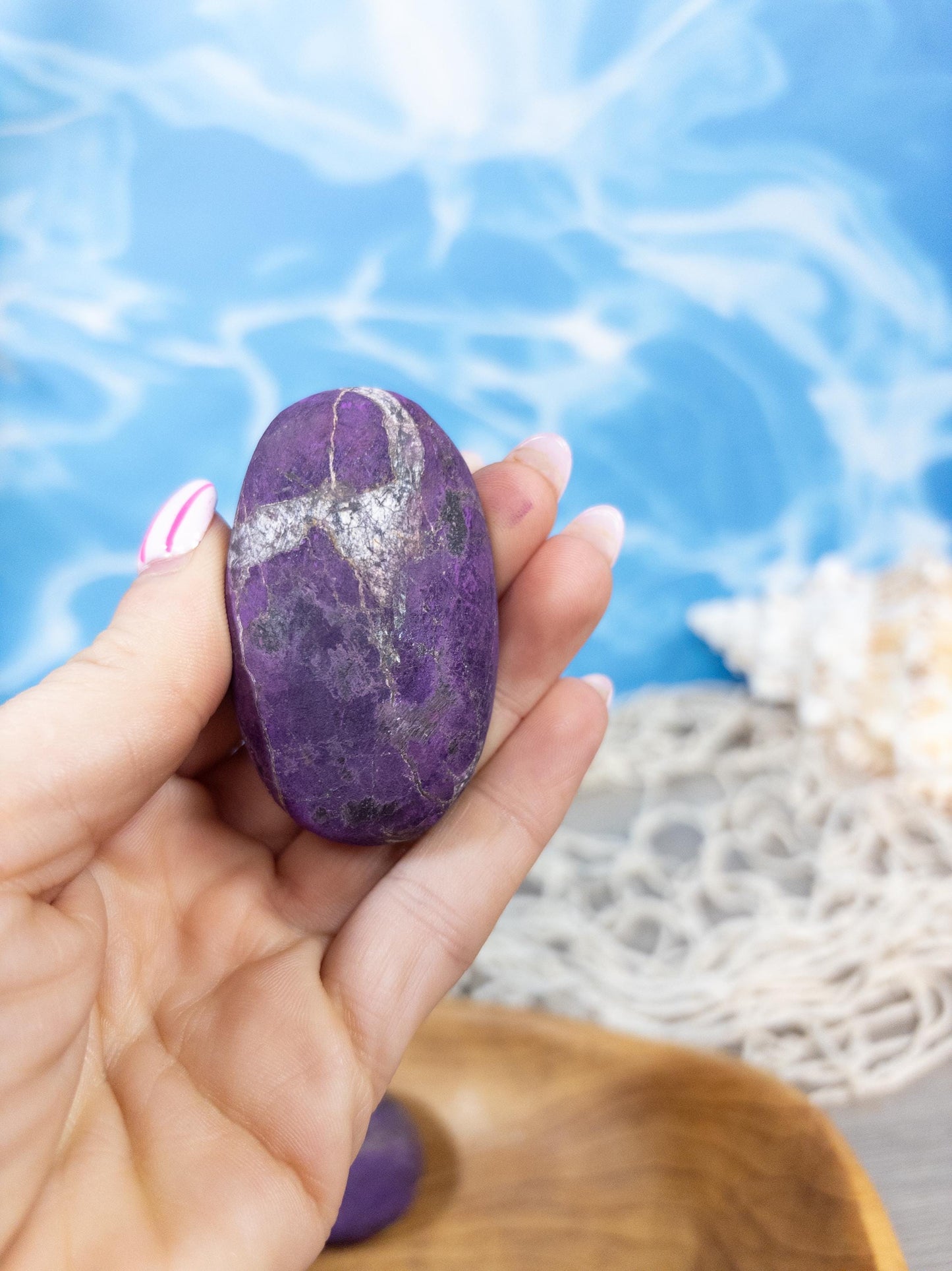 Flashy Purpurite Crystal Palm Stone