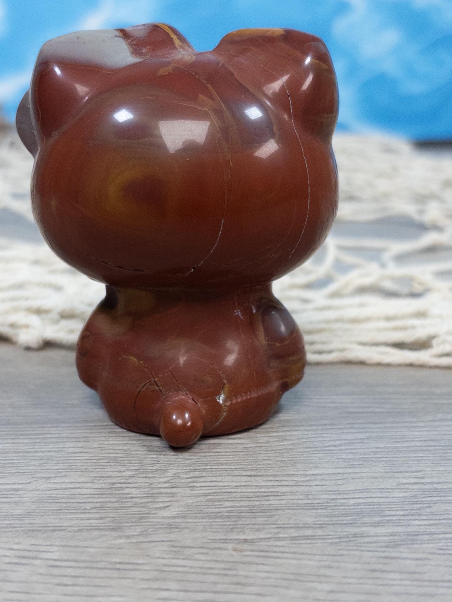 Noreena Jasper Hello Kitty Carving